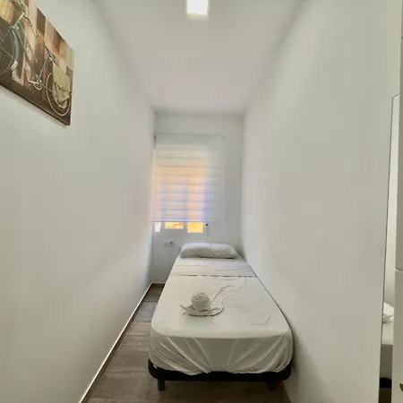 Apartment A6- Carihuela Nidos 2 Hab, Wifi, Terraza